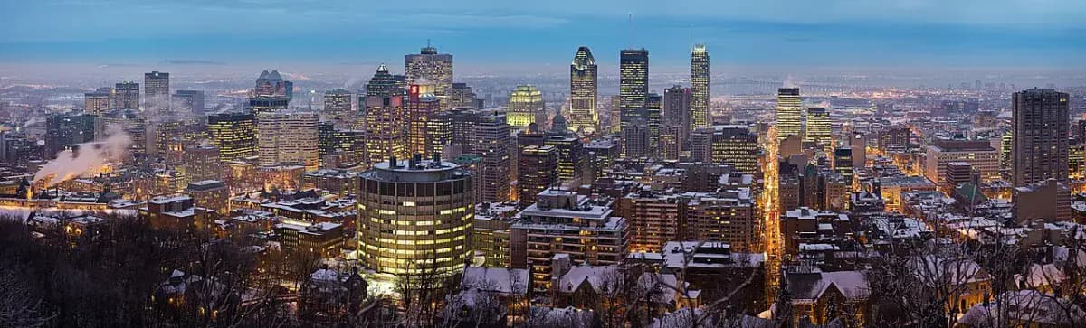 Centre-ville de Montréal en hiver, vu du mont Royal